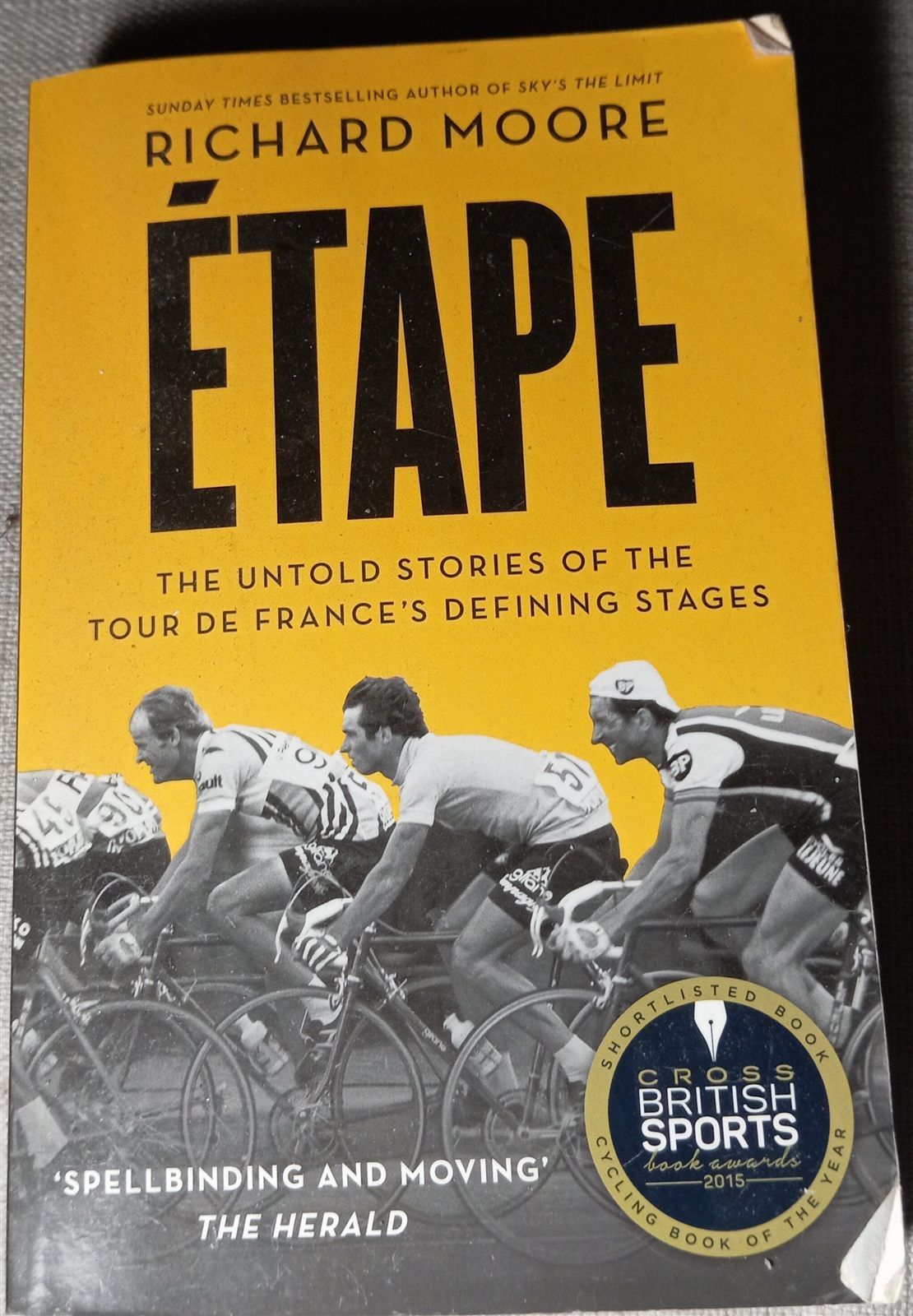 Étape: The Untold Stories of the Tour de France